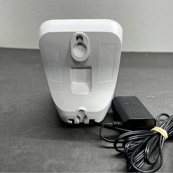 VTech CS6114 Cordless Phone with Caller ID / Call Waiting - White/Grey (CS6114)™ - Picture 3 of 6